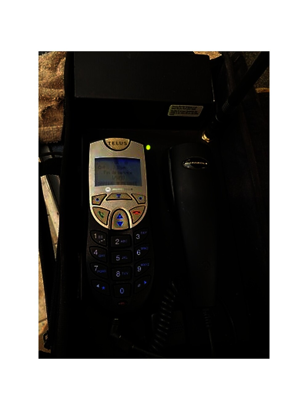 Motorola M800 CDMA Fixed Handsfree Car Phone For Verizon Customer